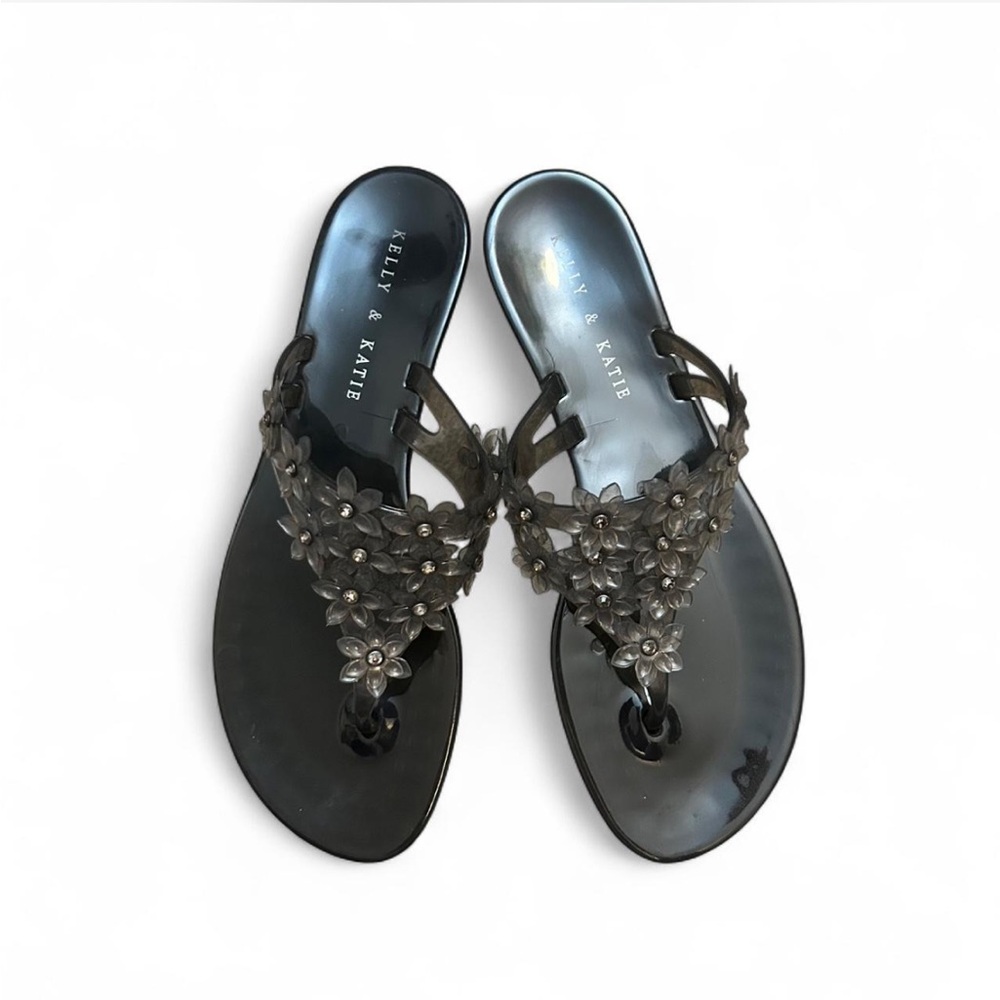 Kelly & Katie Black and Gray Floral Embellished Sandals